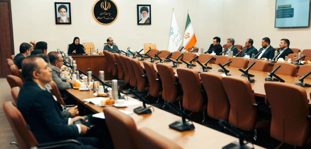 معاونت_راهبردی_خوشه